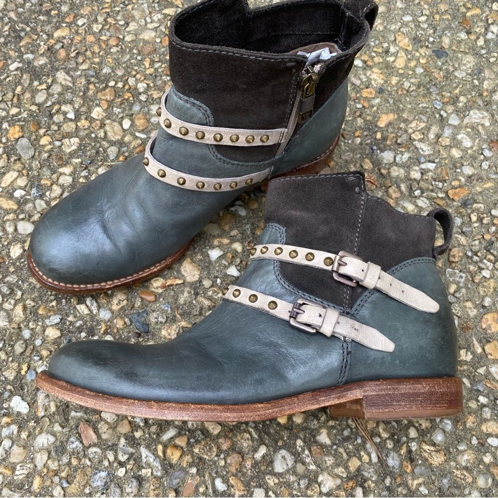 Alberto Fermani belted studded ankle biker boots 36